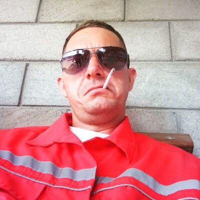  ,   Eduard , 43 ,   ,   , c 