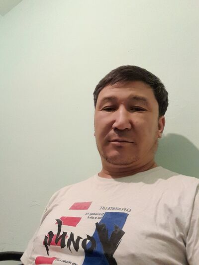  ,   Gulom, 44 ,   ,   , c , 