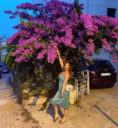  ,   Anna, 31 ,   ,   