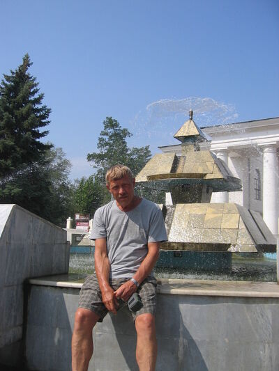  -,   Aleks, 70 ,   