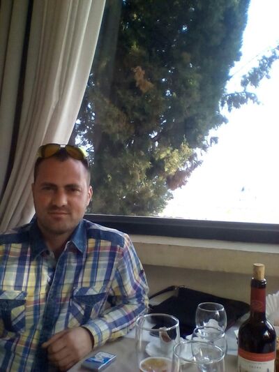  ,   Serj, 44 ,   ,   , c 