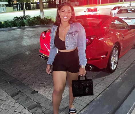  ,   Cindy, 38 ,   ,   