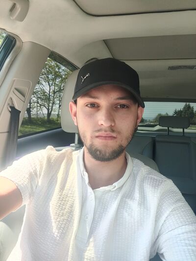  ,   Alexei, 23 ,   ,   