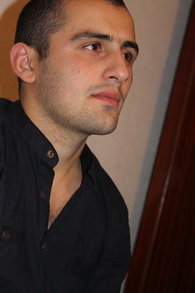  ,   Tato, 32 ,   ,   , c 