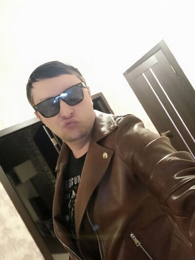  ,   MIKHAIL, 35 ,   ,   , c , 