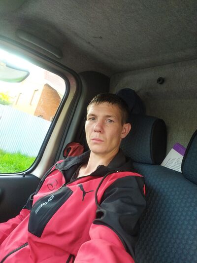  ,   Denis, 40 ,     , c 