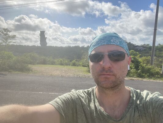  -,   Alex, 43 ,   ,   , c 