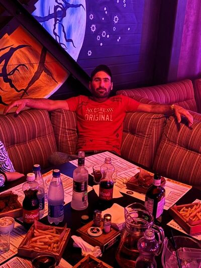  ,   Ayvazyn, 33 ,   ,   