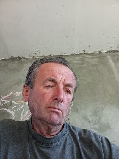  ,   Andij, 62 ,   ,   