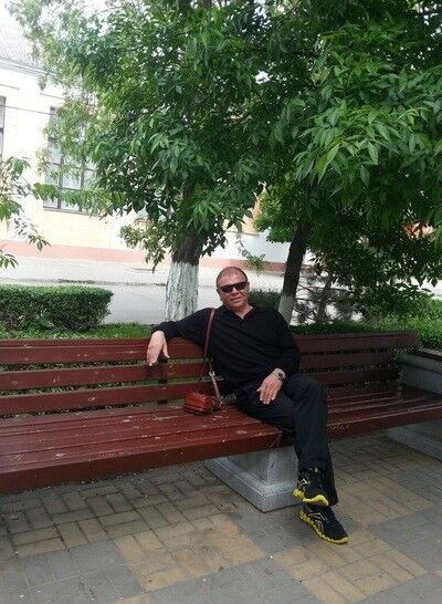  ,   Stanislav, 57 ,   ,   , c 