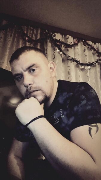  ,   Ilya, 32 ,   ,   