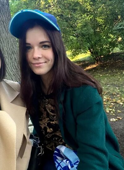  -,   Anya, 30 ,   ,   