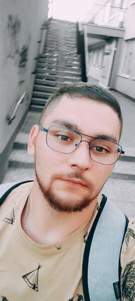  Raszyn,   Maks, 28 ,   ,   , c 