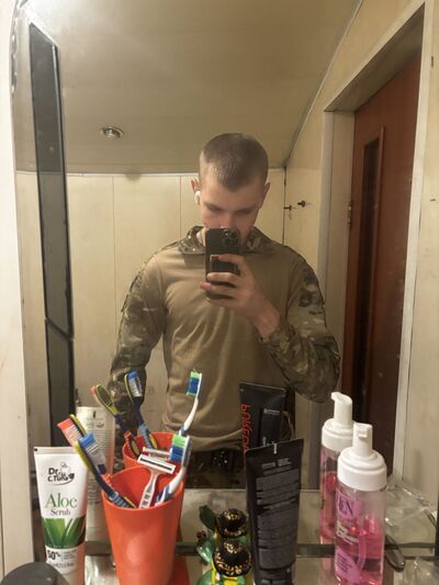  ,   Kirill, 20 ,     , c , 