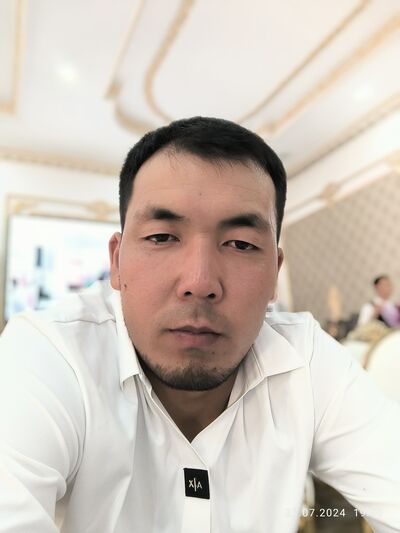  ,   Erlan, 28 ,   ,   