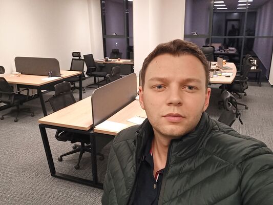  ,   Maxim, 25 ,   ,   