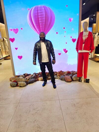  ,   Leonardo, 40 ,   ,   