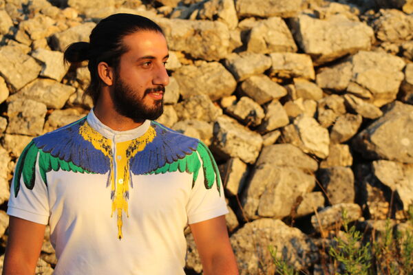  --,   Salman, 25 ,   ,   , c , 