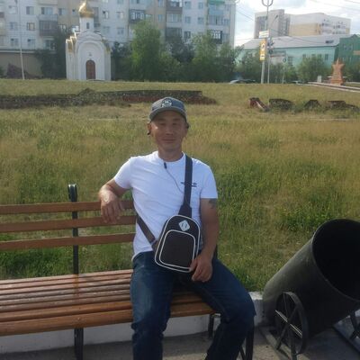  ,   Marat, 44 ,   ,   , c , 