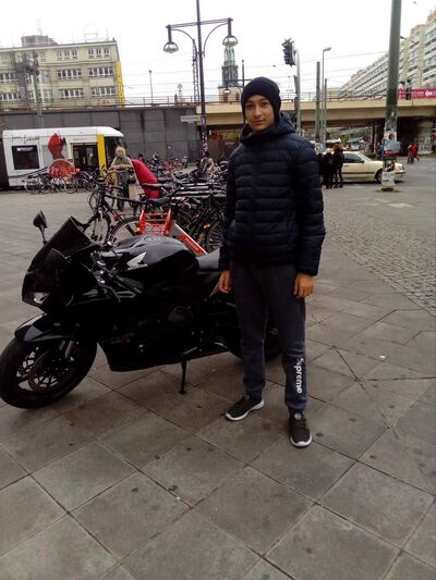  ,   Alex, 24 ,   ,   , c 