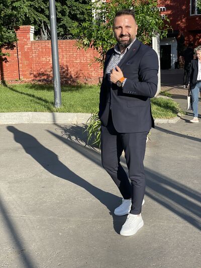  Goddard,   , 43 ,   ,   