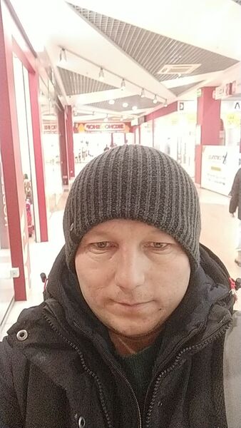  ,   Qobiljon, 37 ,   ,   