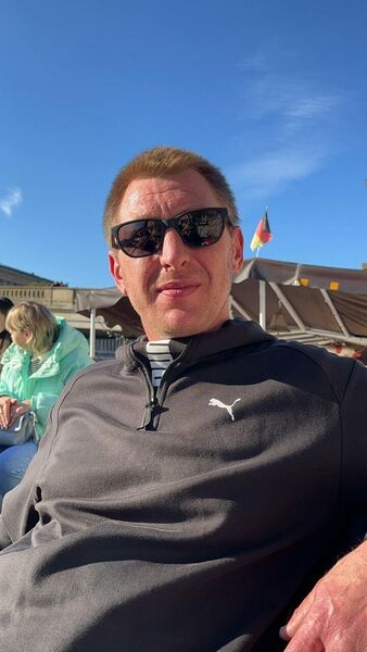  ,   Alex, 41 ,   ,   