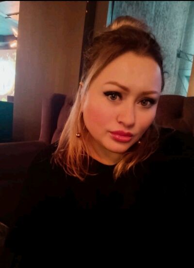  ,   Helen, 25 ,   ,   
