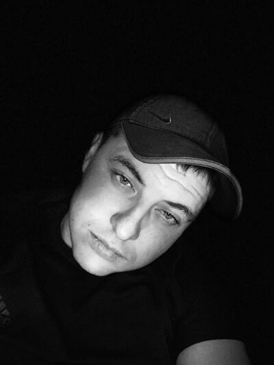  ,   Ivan, 33 ,   ,   , c 