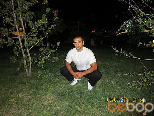  ,   Nika, 39 ,   