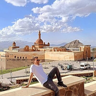 ,   Burhan, 32 ,   ,   