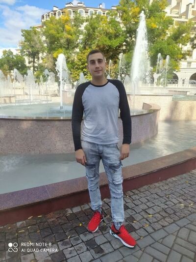  ,   Andrei, 35 ,   ,   , c 