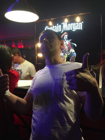  ,   Alex, 35 ,     , c 