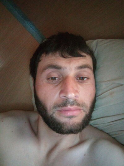  ,   Jeki, 33 ,  