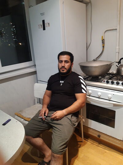  ,   Umar, 32 ,   ,   