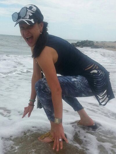  ,   Marina, 46 ,     , c 