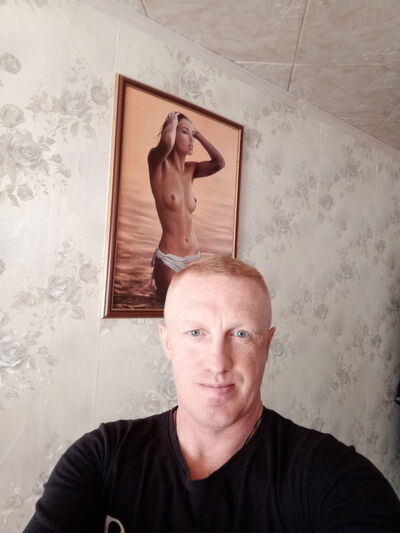  ,   Sergei, 44 ,   ,   , c 