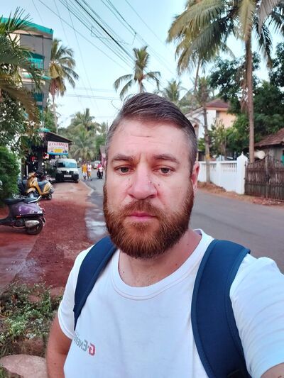  ,   Leonid, 40 ,   ,   