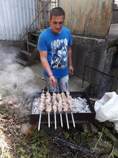  ,   Mamuka, 42 ,   ,   , c 