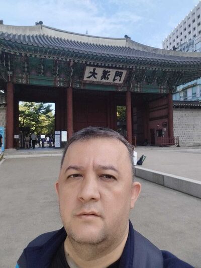  Praha,   , 40 ,   ,   