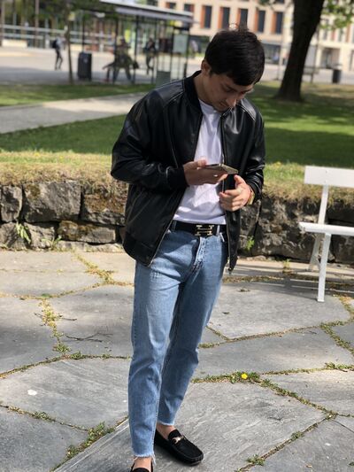  Gjovik,   , 21 ,   ,   