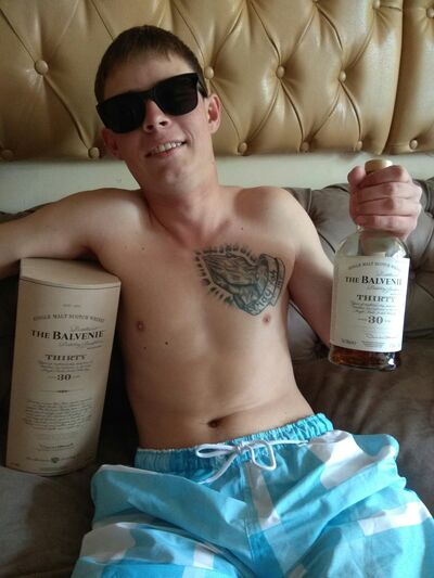  ,   White, 28 ,   ,   