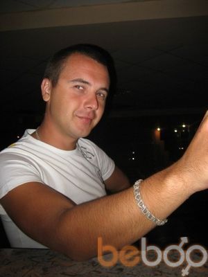  ,   Ivan, 36 ,  