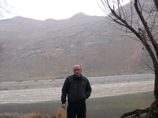  ,   Armen, 50 ,   