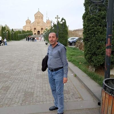 ,   Hayk, 40 ,   ,   
