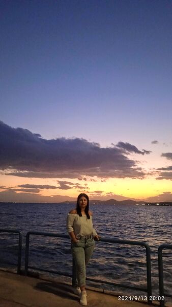  ,   Mariia, 33 ,   c 