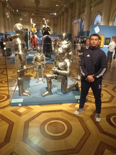  ,   Mirshod, 32 ,   ,   