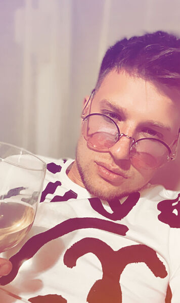  Venlo,   Andrey, 31 ,   ,   