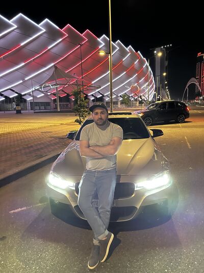  ,   Giorgi, 32 ,   