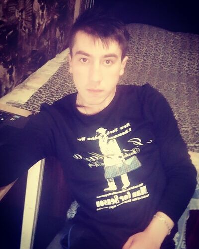  Bytom,   Sergey, 31 ,   ,   , c 